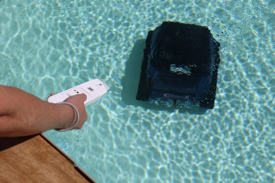 kabelloser Akku Poolroboter Zodiac Freerider RF 5600 iQ